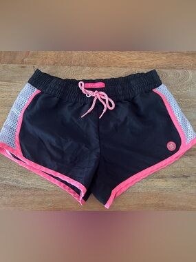 Girls Seafolly Sz 14 Black Athletic Shorts with Pink Trim